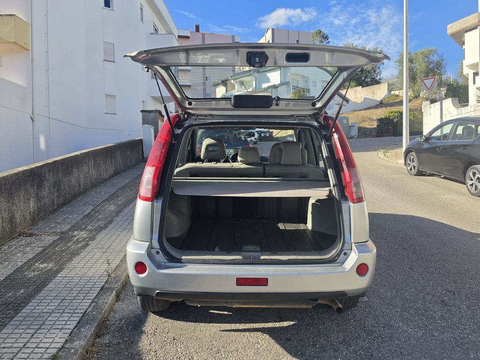Nissan xtrail 2.5