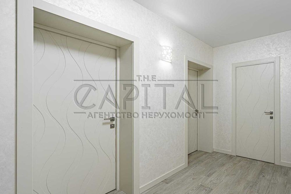 Продаж АВТОРСЬКОЇ 3 кімнатної квартири ЖК Кришталеві джерела Голосієво