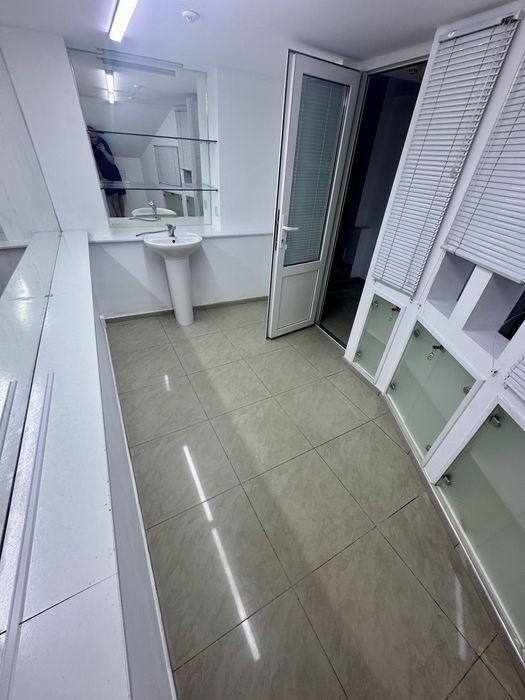 Нежилое помещение Салон Красоты/Центр