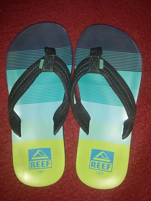 Детские шлепки/сланцы.