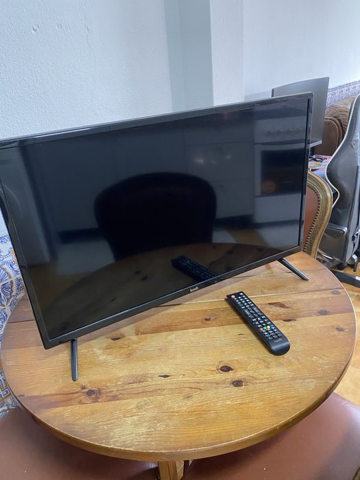 Vendo tv 32  polegadas