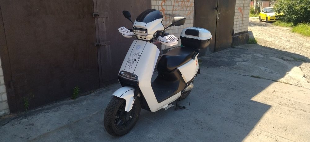 Электроскутер Yadea g5+
