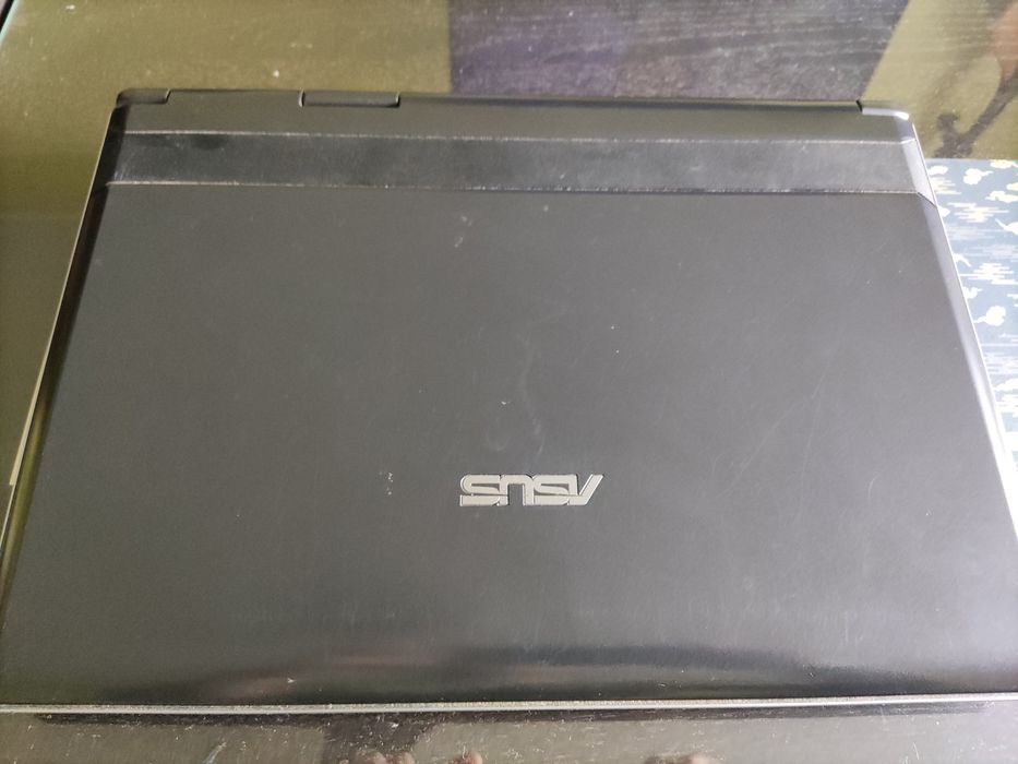 Laptop/ computador portátil Asus X50RL para recondicionar ou peças.