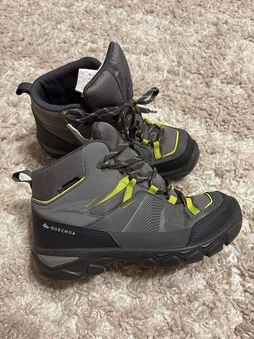 Ботінки  демісезонні Quechua 35р