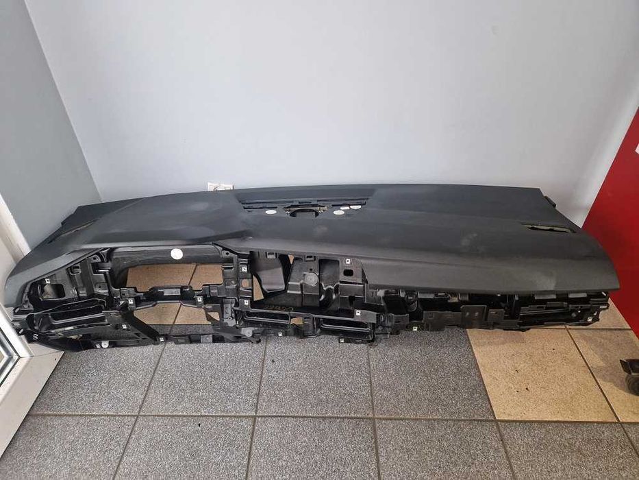 Volkswagen Golf 8 VIII Konsola Deska Rozdzielcza