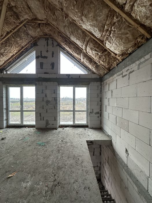 Таунхаус 58 м² + дворик 25 м² | Без комісії | Військбуд