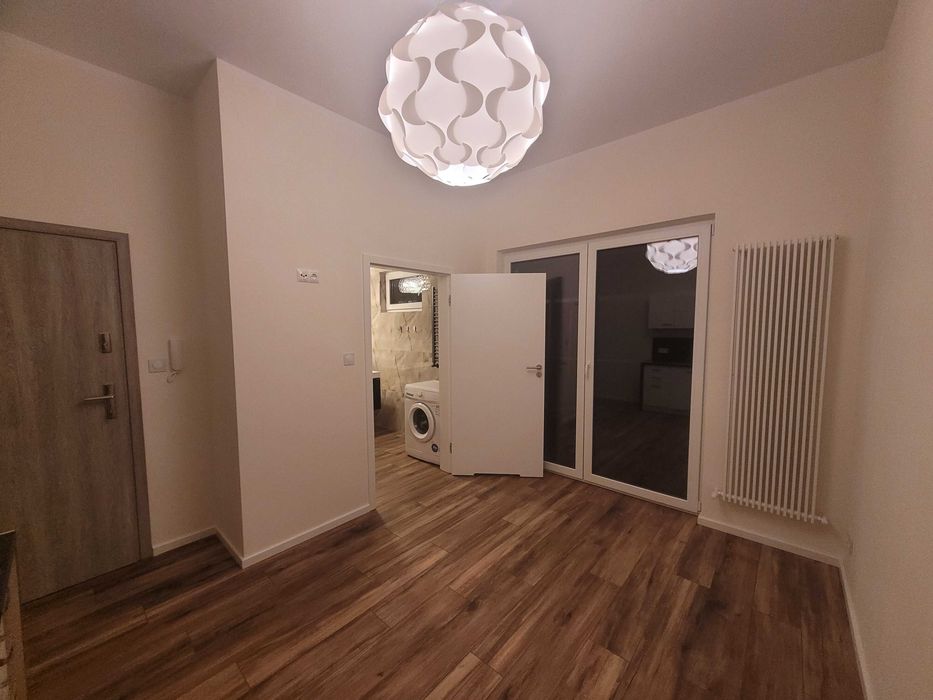Mieszkanie 4-letnie kawalerka 18 m2 dla 1 osoby, parking wi-fi Raszyn Warszawa