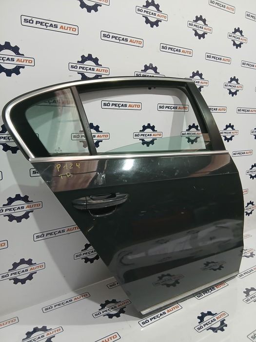 PORTA TRASEIRA DIREITA CINZA VOLKSWAGEN PASSAT SALOON B6 2.0TDI PD ANO