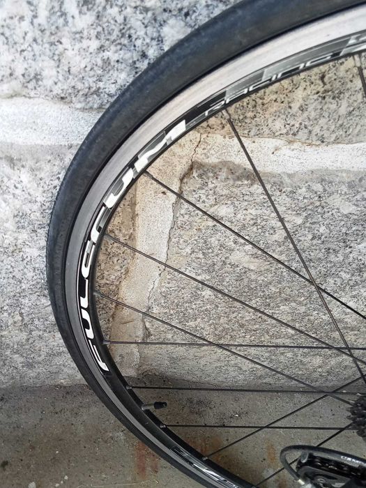 Bicicleta de estrada Jorbi, tamanho S