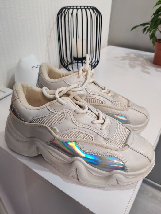 Кроссовки 38 размер