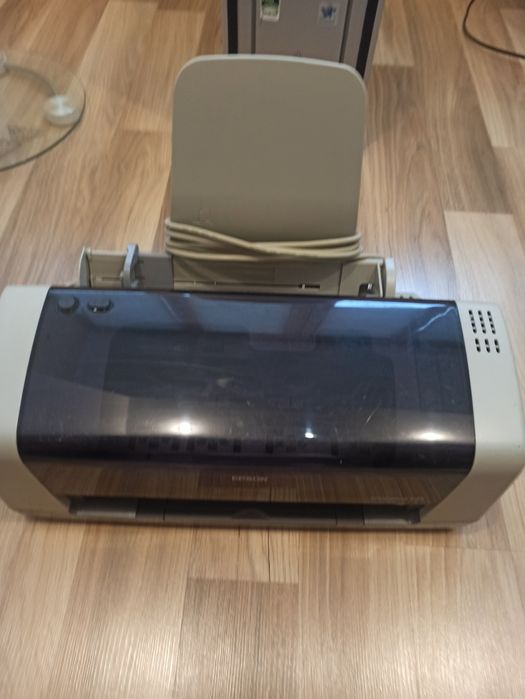 Продам Принтер epson
