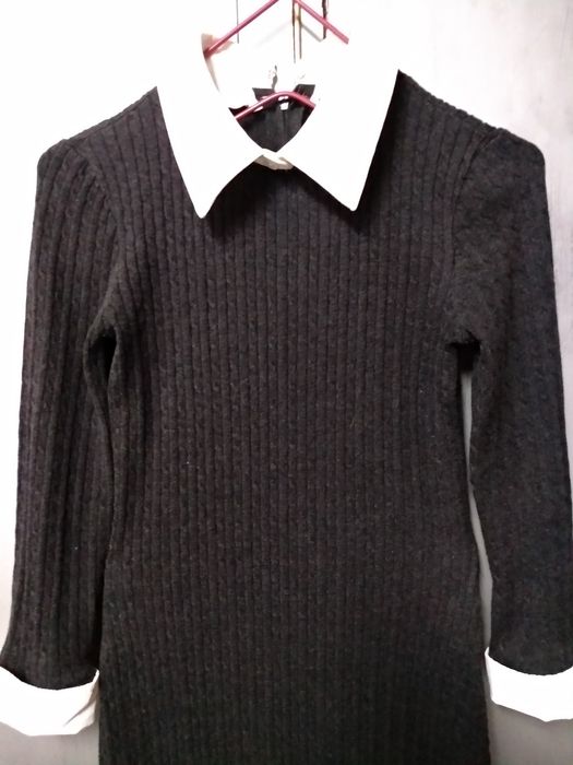 Платье теплое, можно подростку на р.40-44, рукав 3\4, цв. графит