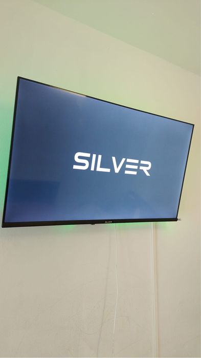 Smart TV LED 40” Full HD