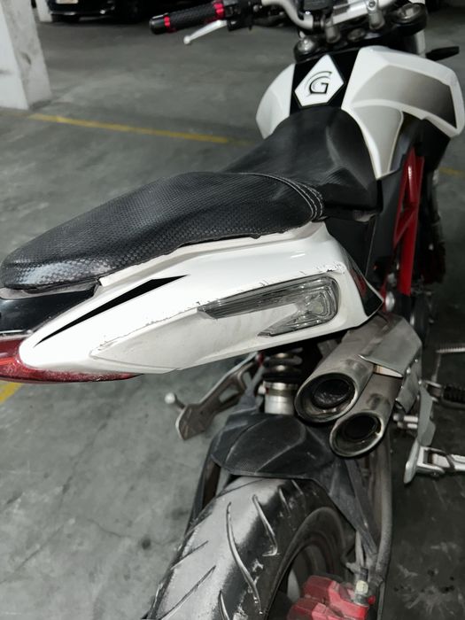 Benneli TNT125 2019