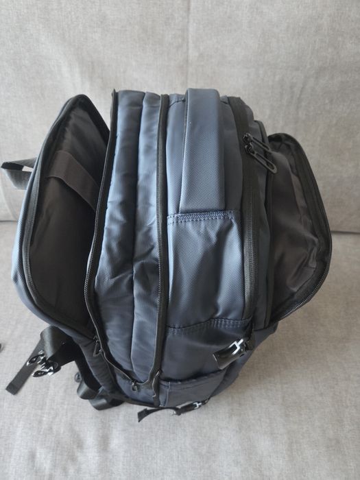 Mochila tech expansão com sistema vácuo
