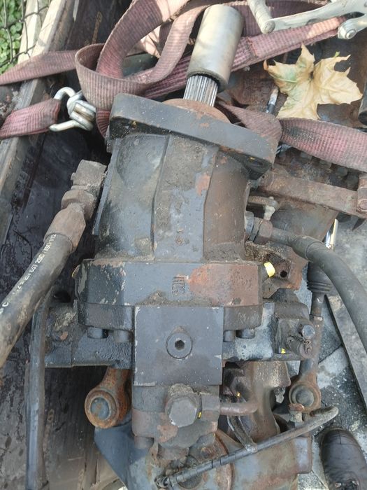 mosty napędowy 212 spicer,silnik hydrauliczny jazdy