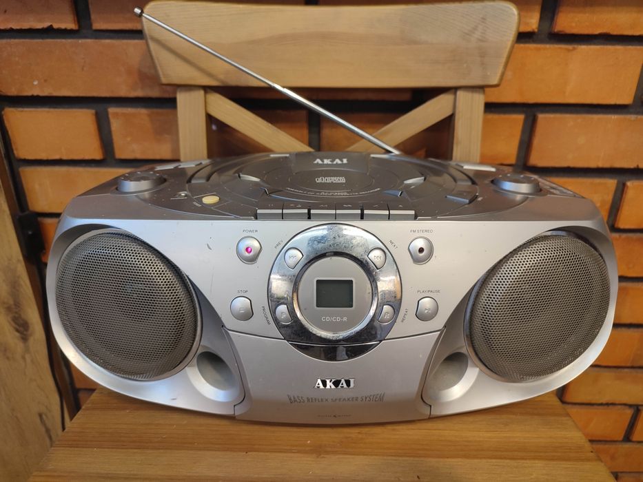 WYPRZEDAŻ! Boombox , radio, CD Akai aj c3505, garaż, działka, warsztat