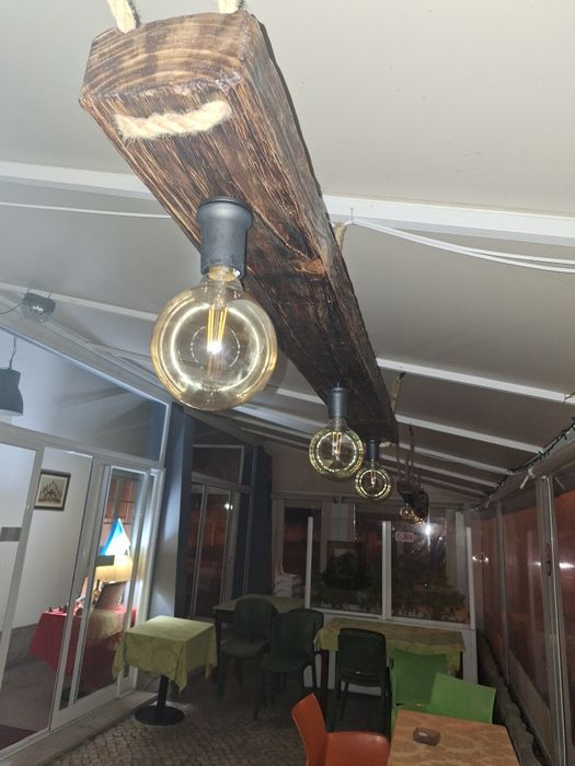 Instalação pavimentos flutuante, vinil, madeira. + candeeiros artesanal por medida,  peças únicas.