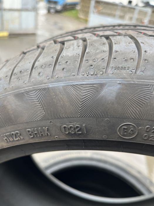 235/40/R18 (літо) Continental PremiumContact6