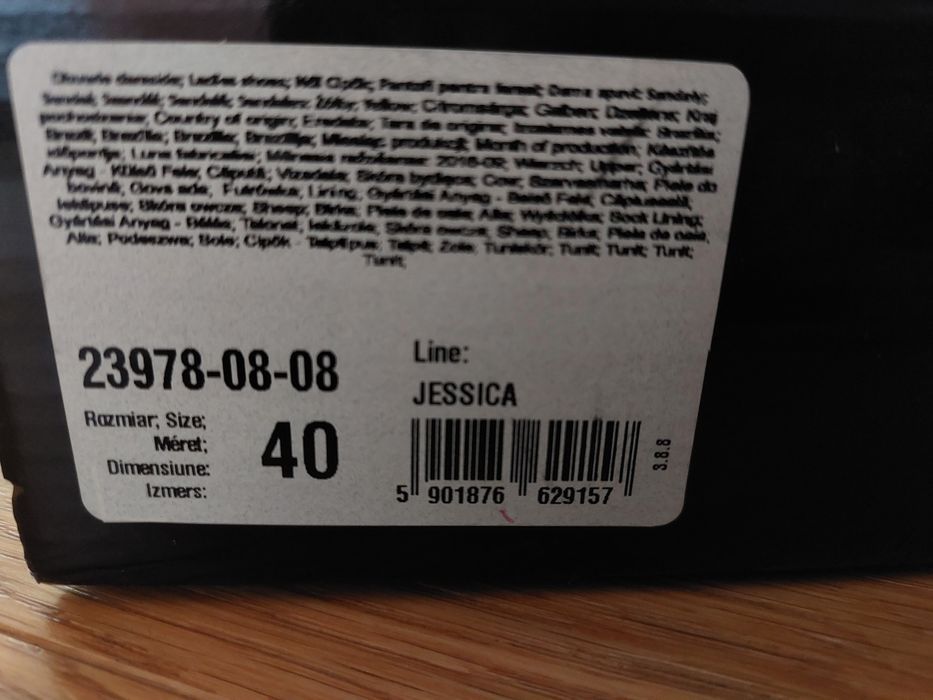 Żółte szpilki Kazar