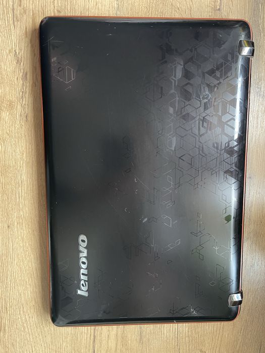 Lenovo y 560 uszkodzony