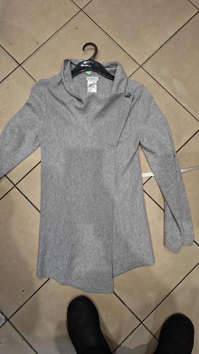 swetr wełna kaszmir S stan bardzo dobry wymiary na zdjęciach