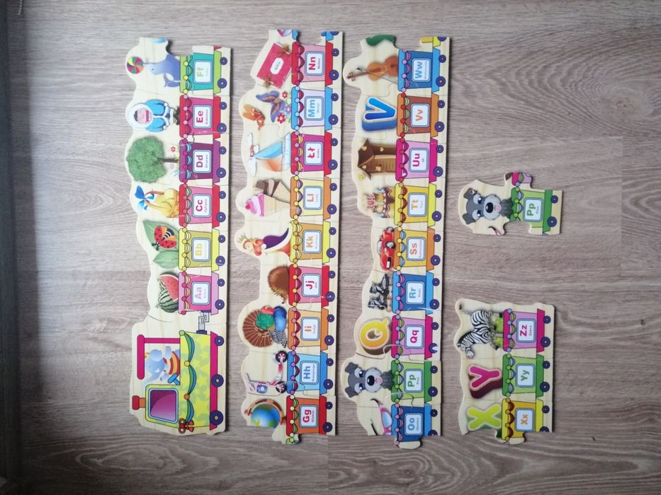 Zestaw zabawek dla niemowląt i dzieci