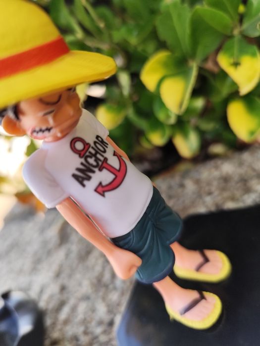 Figura One Piece nova - peça única!