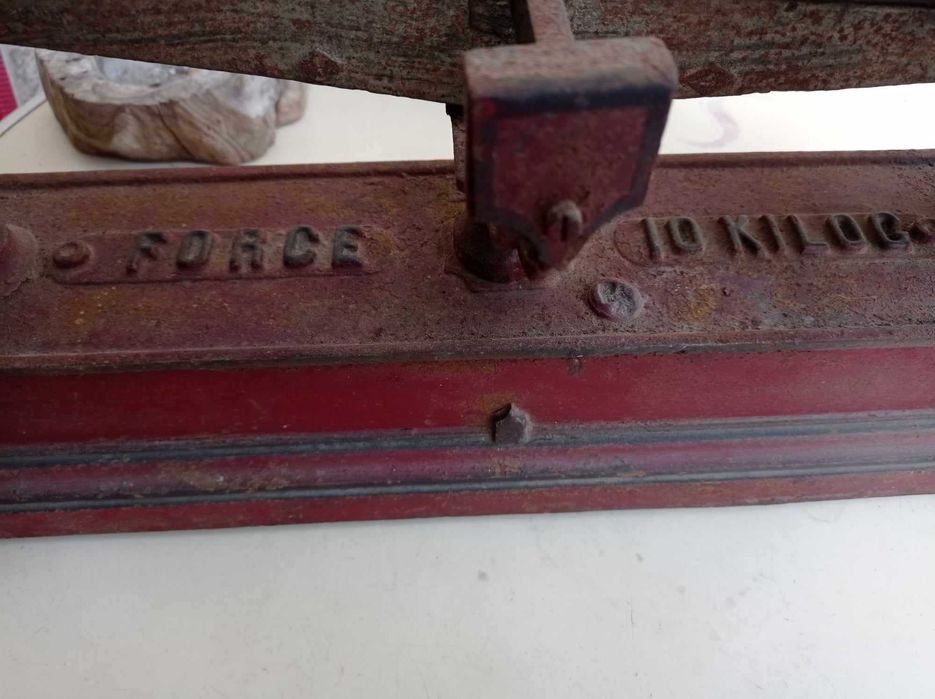 balança nuito antiga