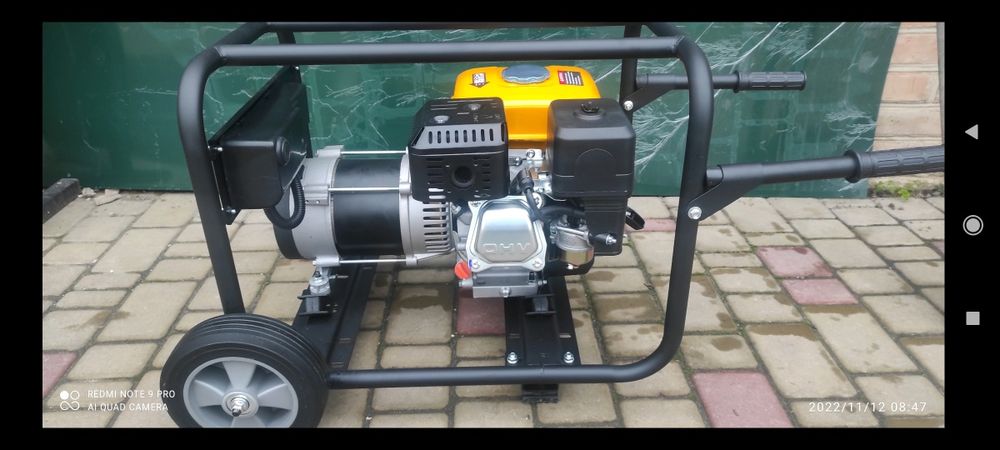 Генератор бензиновий