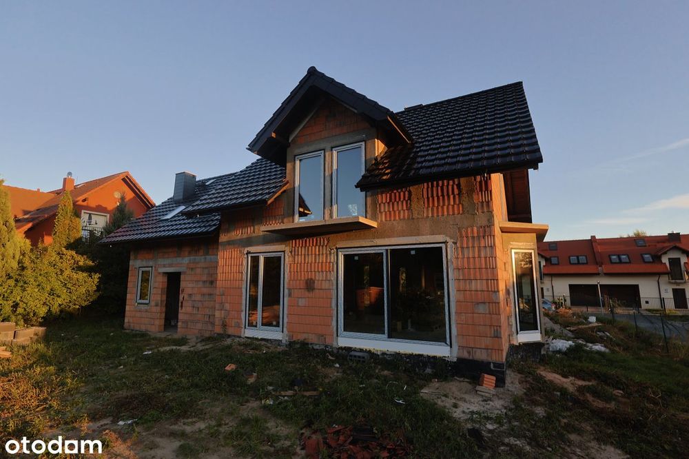 Dom 186 M² Z Podwójnym Garażem | Wisznia Mała | 10 Km Od Wrocławia
