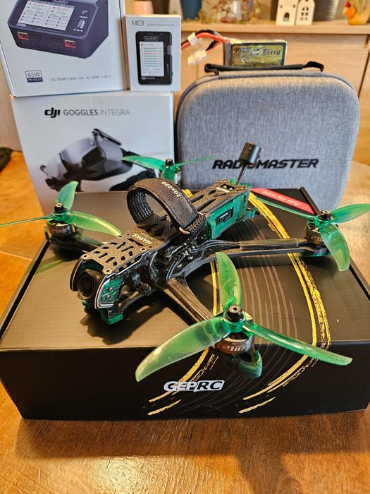 ZESTAW DRON  FPV GEPRC Mark5+DJI Integra+ Radiomaster Boxer+ ładowarka