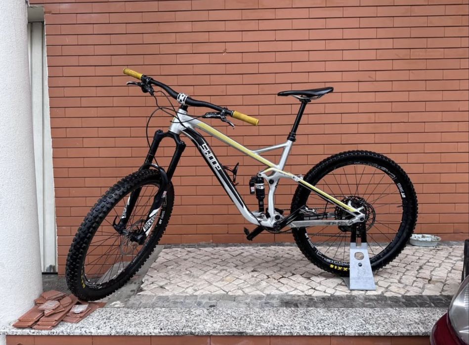 Bicicleta enduro 27.5 Radon Swoop