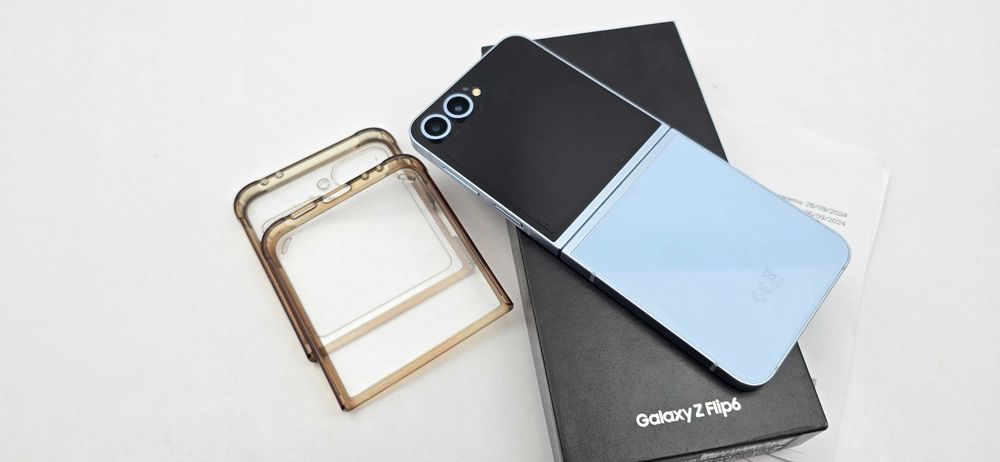 Smartfon Samsung Galaxy Z Flip6 5G 12/256 Niebieski