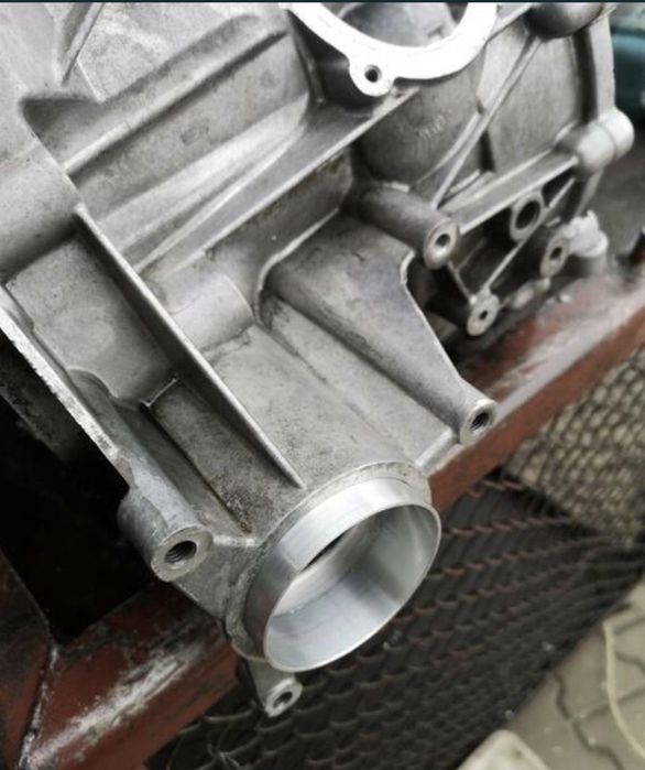 Frez rozwiertak gniazda półosi skrzni biegów Audi /VW/Tulejki 3 szt