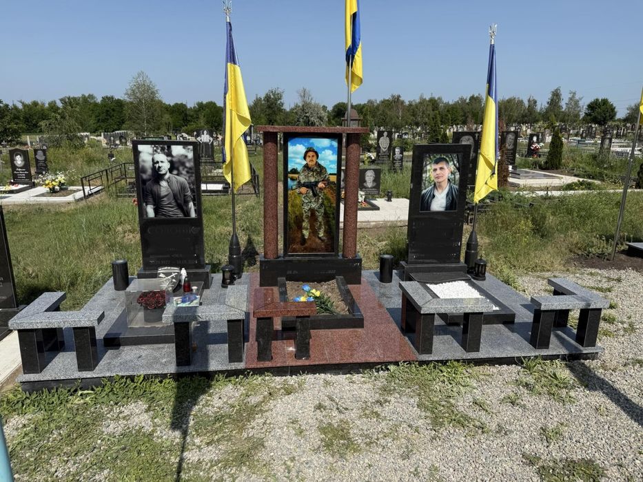 Памятник, памʼятник, встановлення, демонтаж, під будь який бюджет