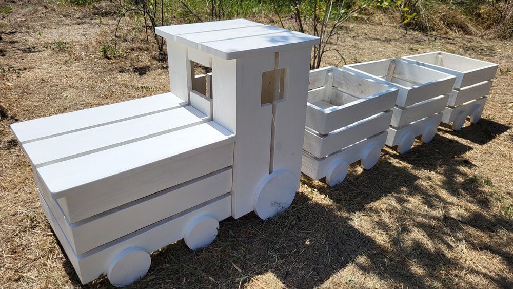 Паровозик декоративний садовий