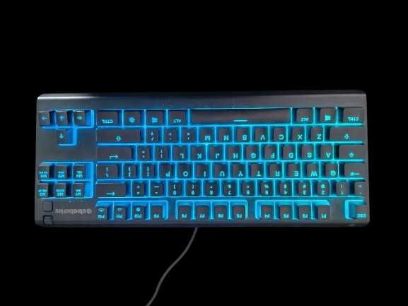 Teclado Gaming RGB - steelseries apex 3 tkl