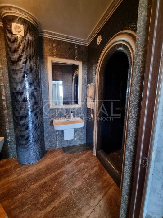 Продажа 2-уровневой квартиры, ул. Окипной Раисы, Днепровский р-н