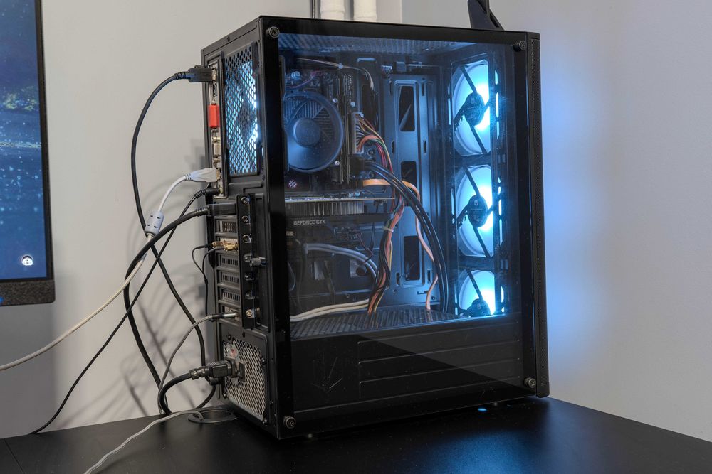 Zestaw - Biurko elektryczne, komputer, monitor oraz akcesoria OKAZJA!!