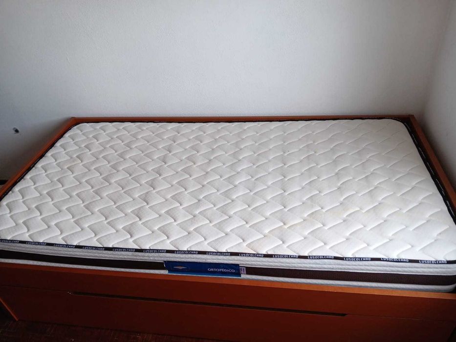 cama de solteiro com cama-gavetão