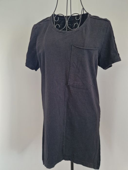 Asymetrycznym T-shirt xs