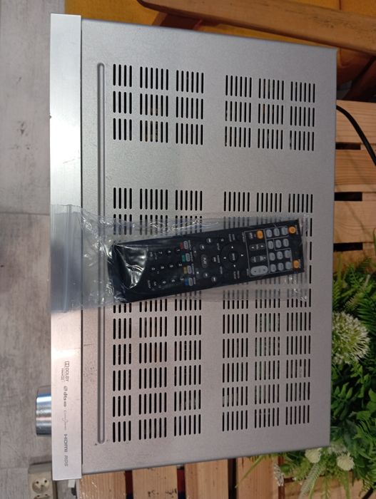 Amplituner Onkyo TX-NR414 + pilot