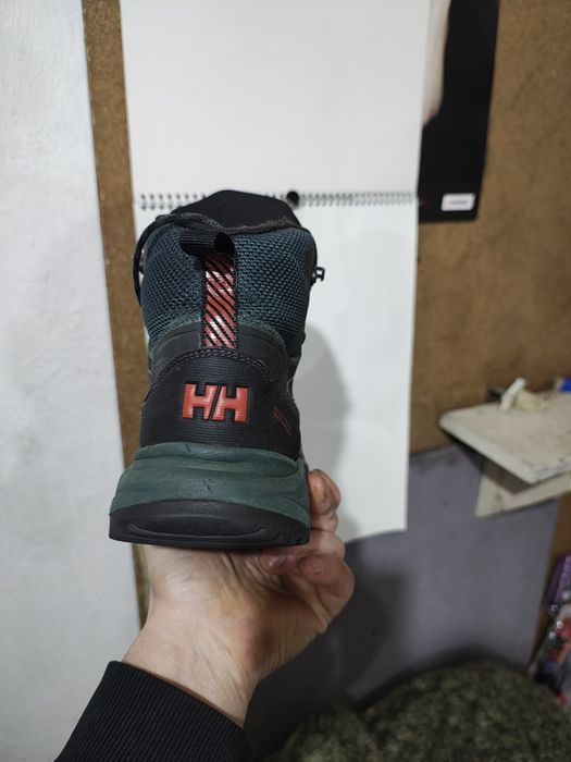 Buty trekkingowe Helly Hansen na membranie Waterproof. Rozmiar 44