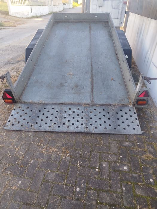 Atrelado 3000kg para carro