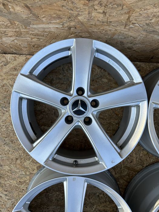 Диски5/112 R17 ET45 цо(діа)66.6 Мерседес Вольцваген титани