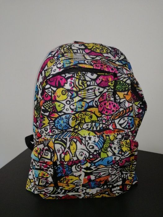 Mochilas Novas várias marcas