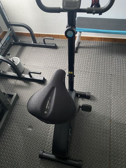 Bicicleta ergometrica semi nova