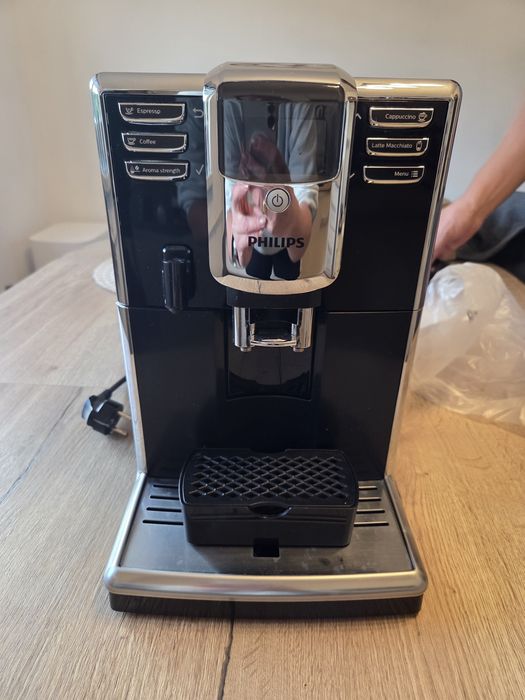 Expres do kawy Philips Latte Go