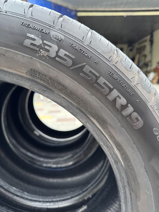 Комплект резини 235/55/R19